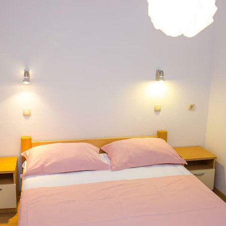 Apartments Rose Τρογκίρ Εξωτερικό φωτογραφία
