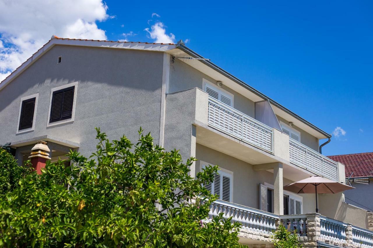 Apartments Rose Τρογκίρ Εξωτερικό φωτογραφία