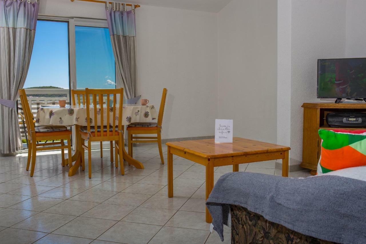 Apartments Rose Τρογκίρ Εξωτερικό φωτογραφία