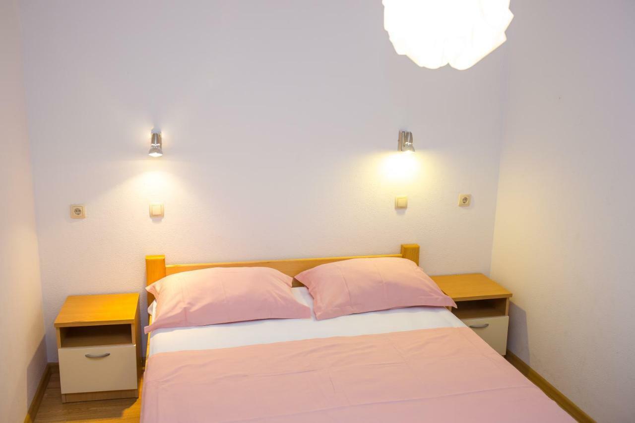 Apartments Rose Τρογκίρ Εξωτερικό φωτογραφία